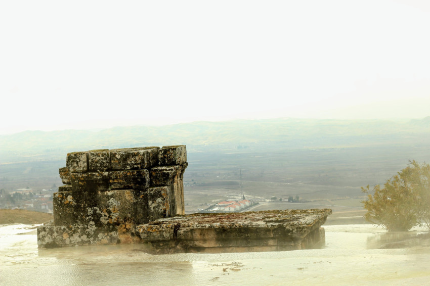 Pamukkale Hierapolis Antik Kentinde bir mezar