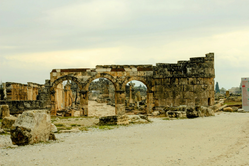 Pamukkale Hierapolis Antik Kentinden görünüm