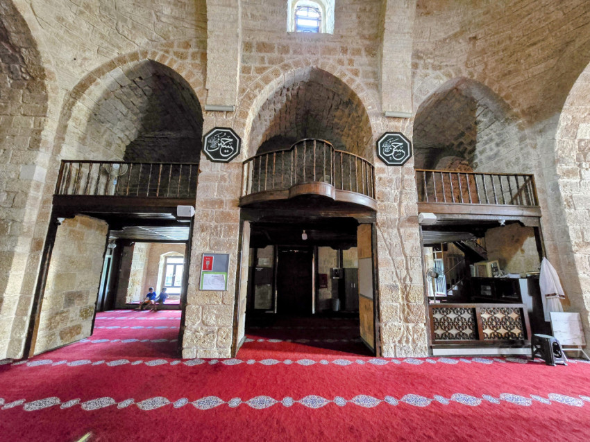 Kozan Hoşkadem Camii iç görünüm